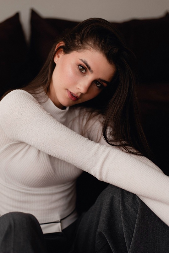 Полина денисова актриса фото в купальнике Полина денисова актриса фото в купальнике